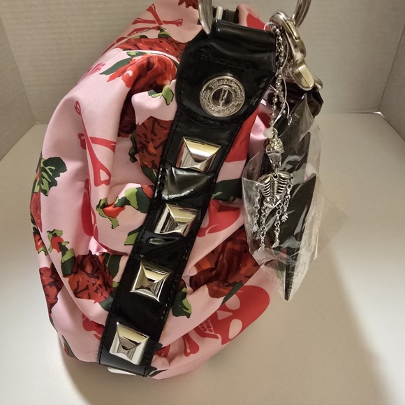 Betseyville Dangerous In Love Pink Hobo  Bag - Picture 8 of 15